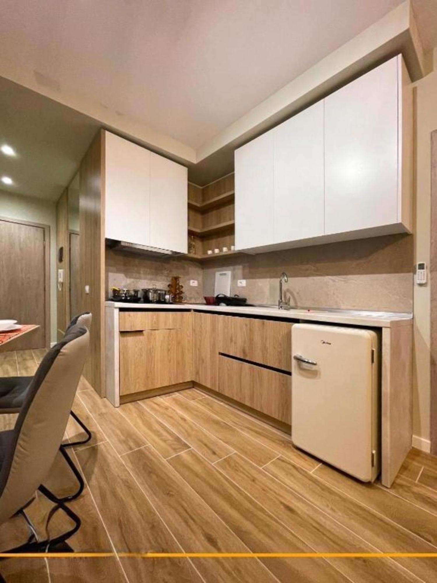 Flori Apartments ซารานเดอ ภายนอก รูปภาพ