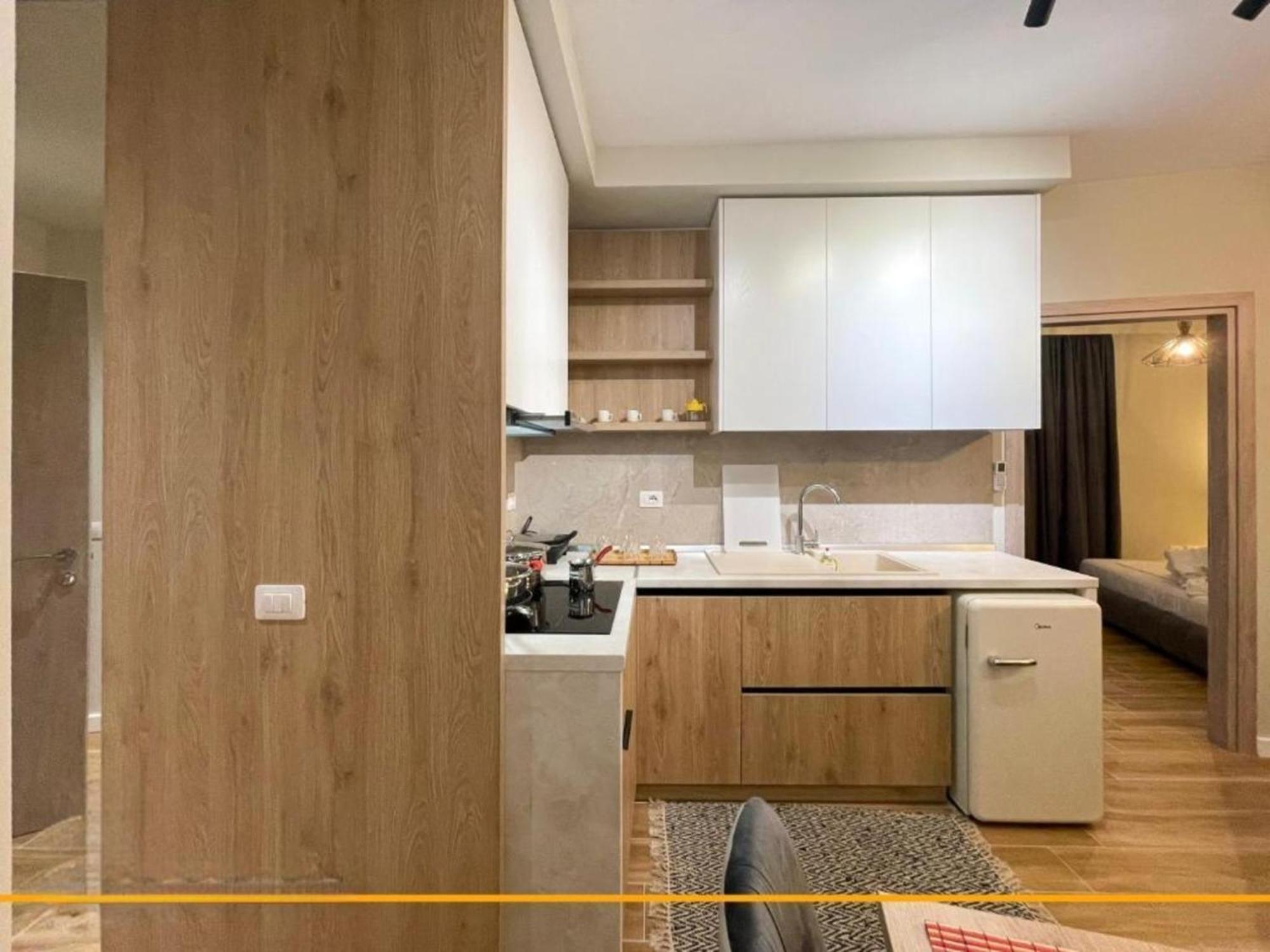 Flori Apartments ซารานเดอ ภายนอก รูปภาพ