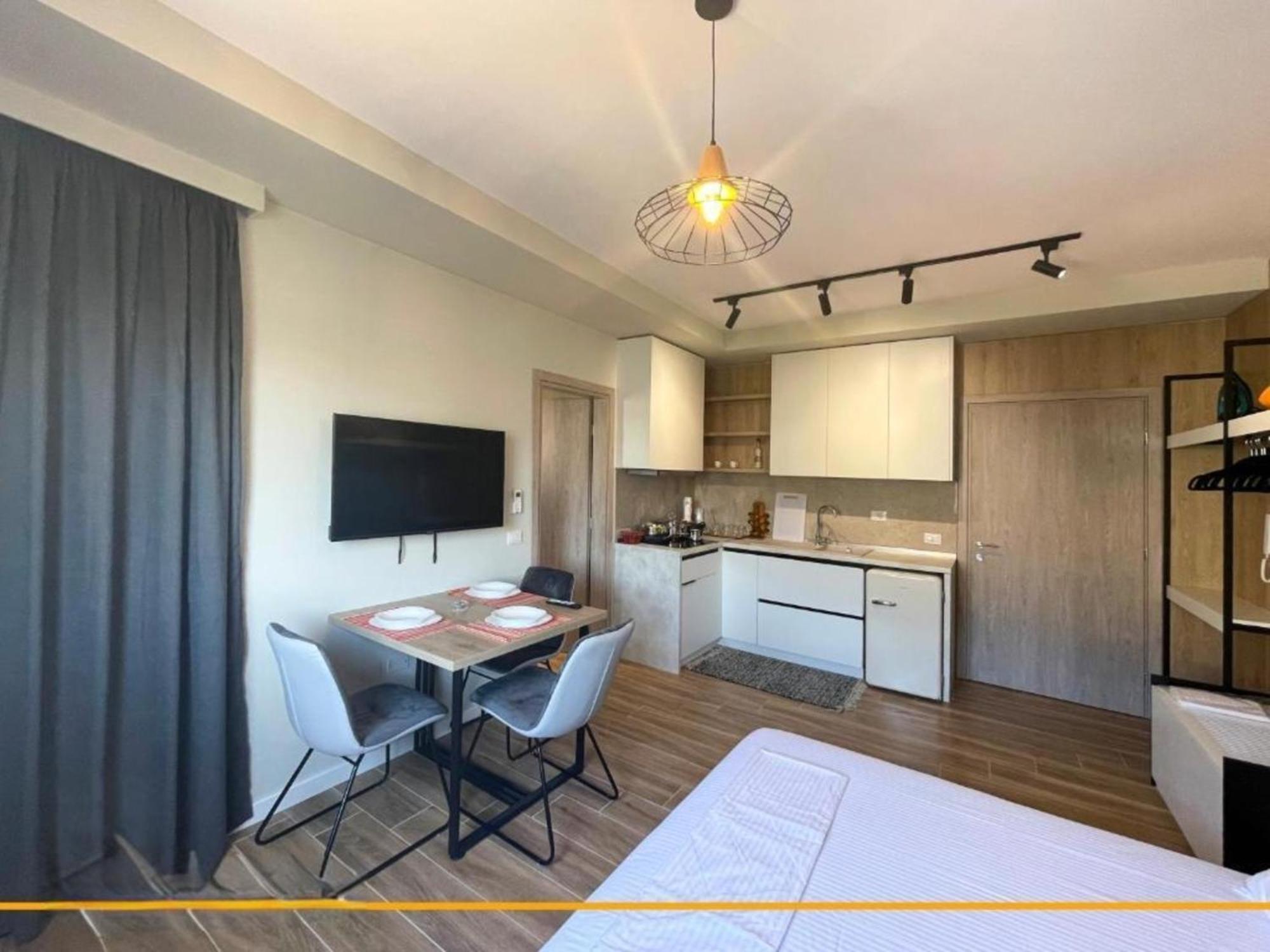 Flori Apartments ซารานเดอ ภายนอก รูปภาพ