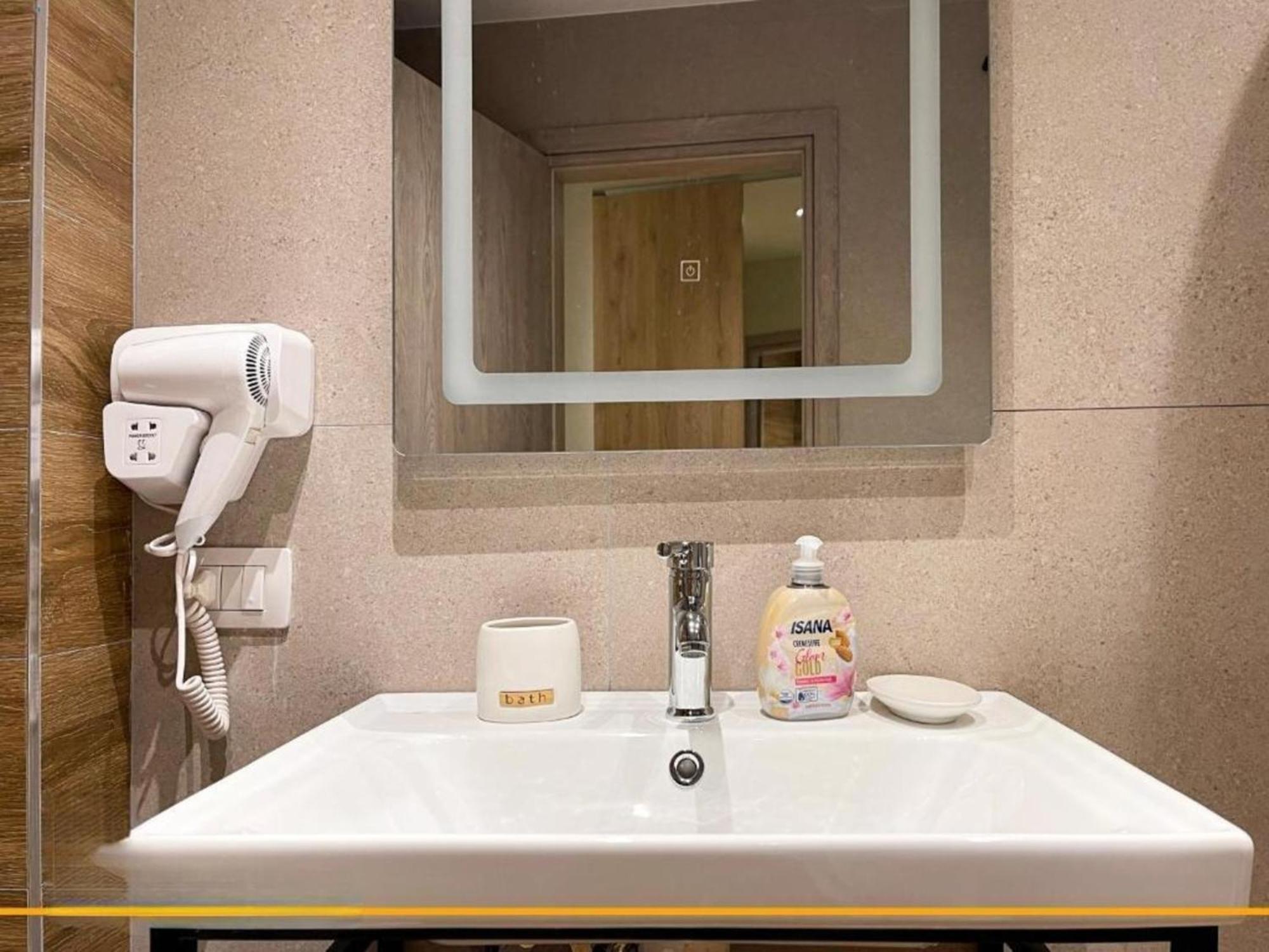 Flori Apartments ซารานเดอ ภายนอก รูปภาพ