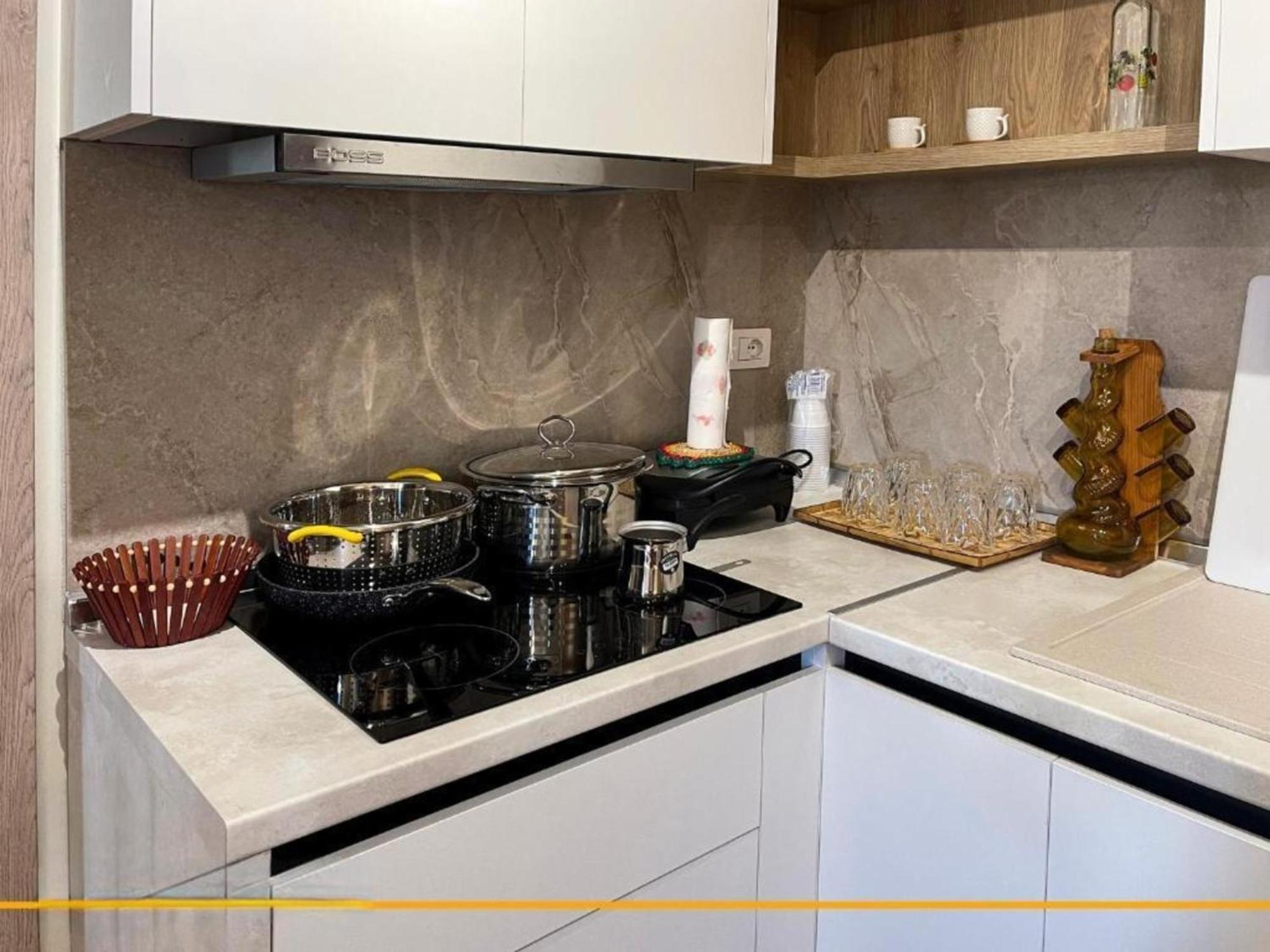 Flori Apartments ซารานเดอ ภายนอก รูปภาพ