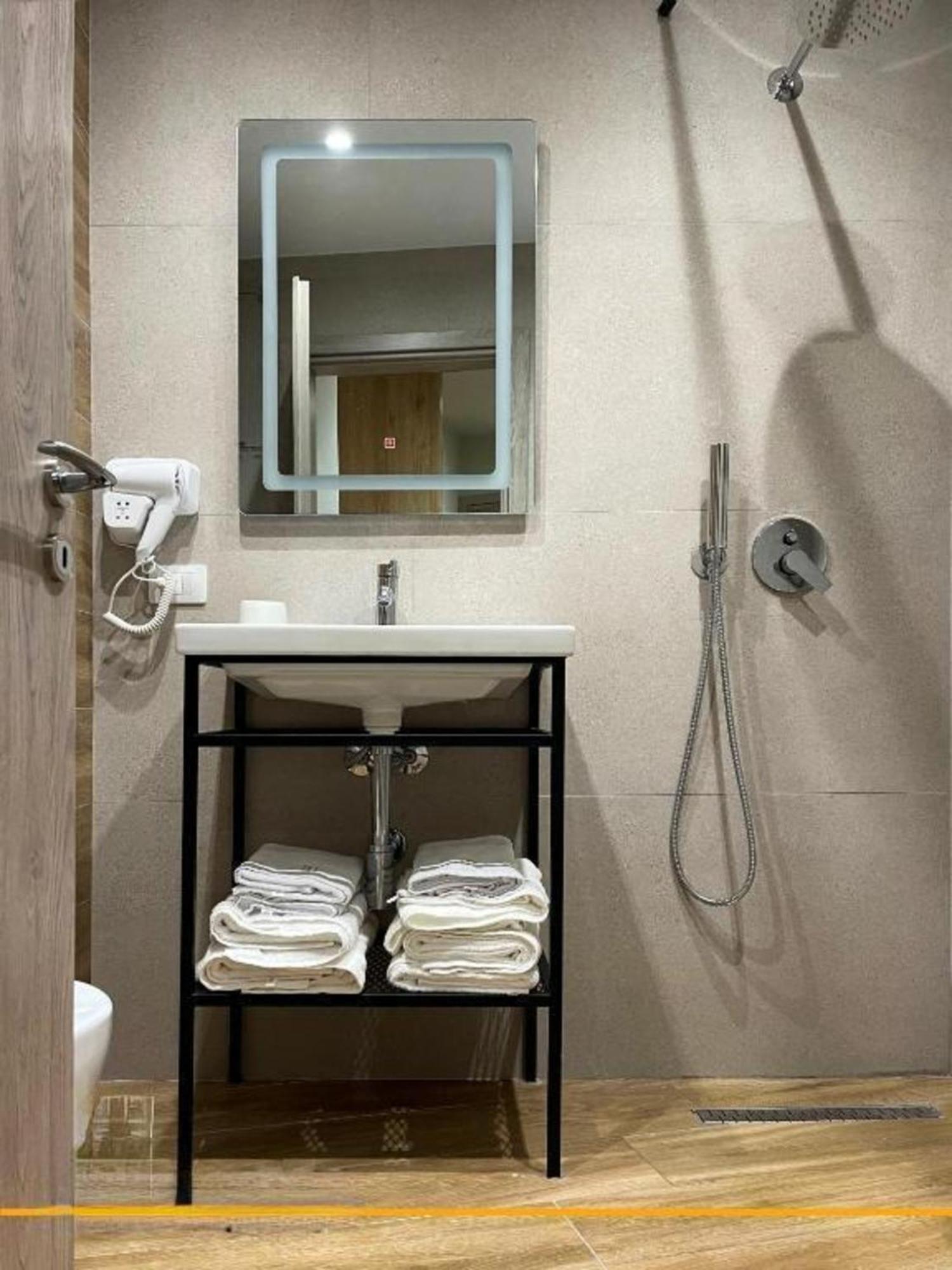 Flori Apartments ซารานเดอ ห้อง รูปภาพ